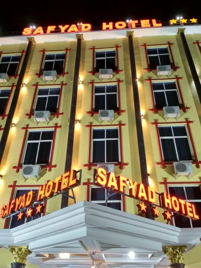 Safyad Hotel Yaoundé Exteriör bild